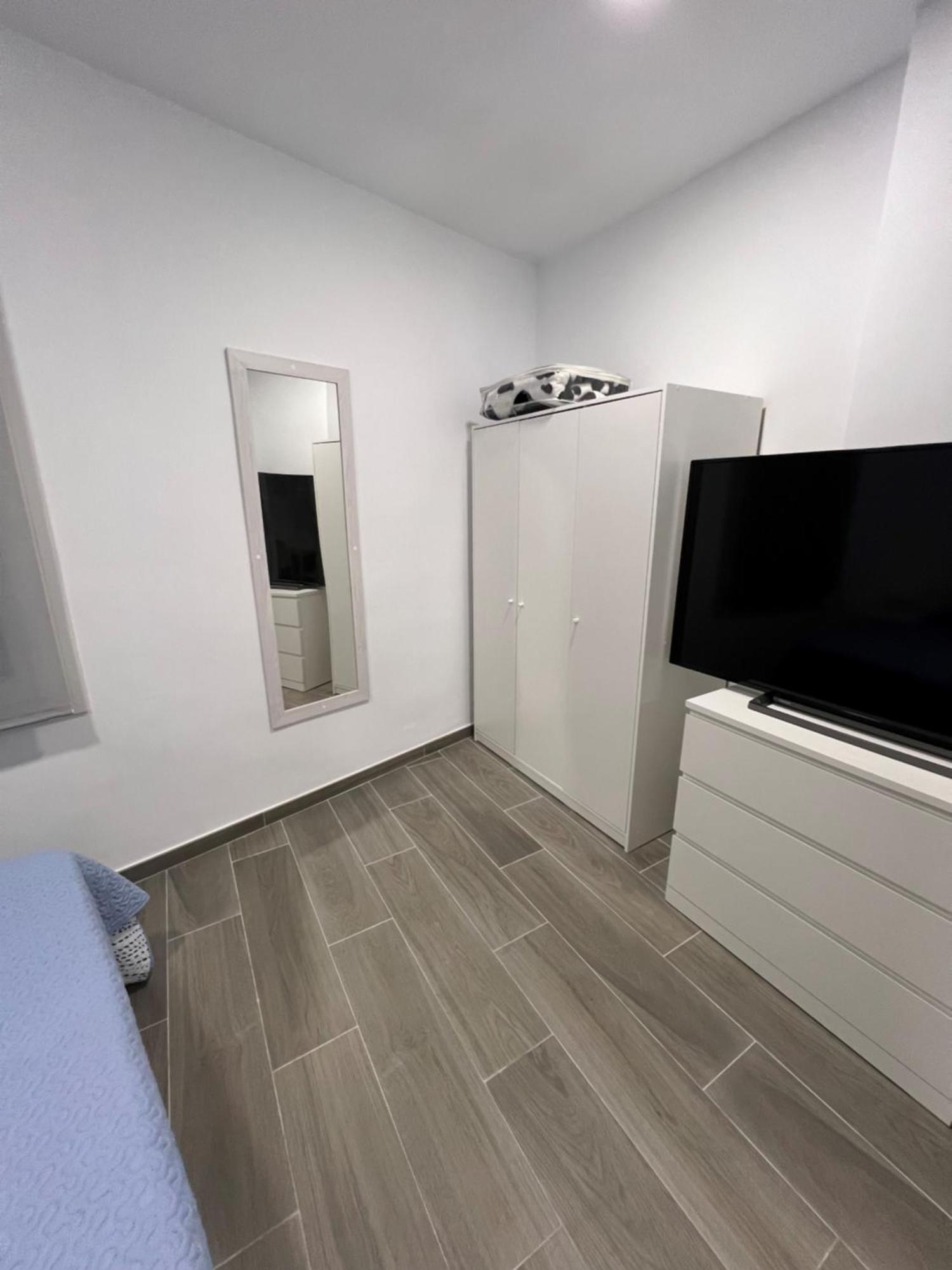 Apartamentos Montalvo Metropolis A Torremolinos Luaran gambar
