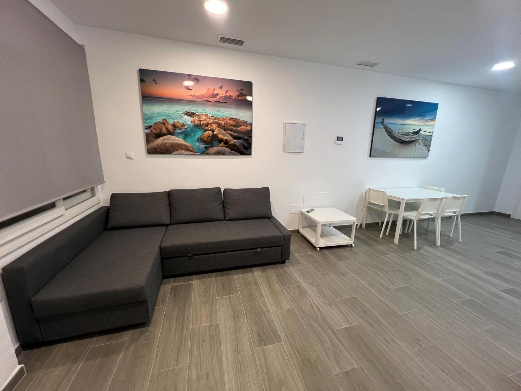 Apartamentos Montalvo Metropolis A Torremolinos Luaran gambar